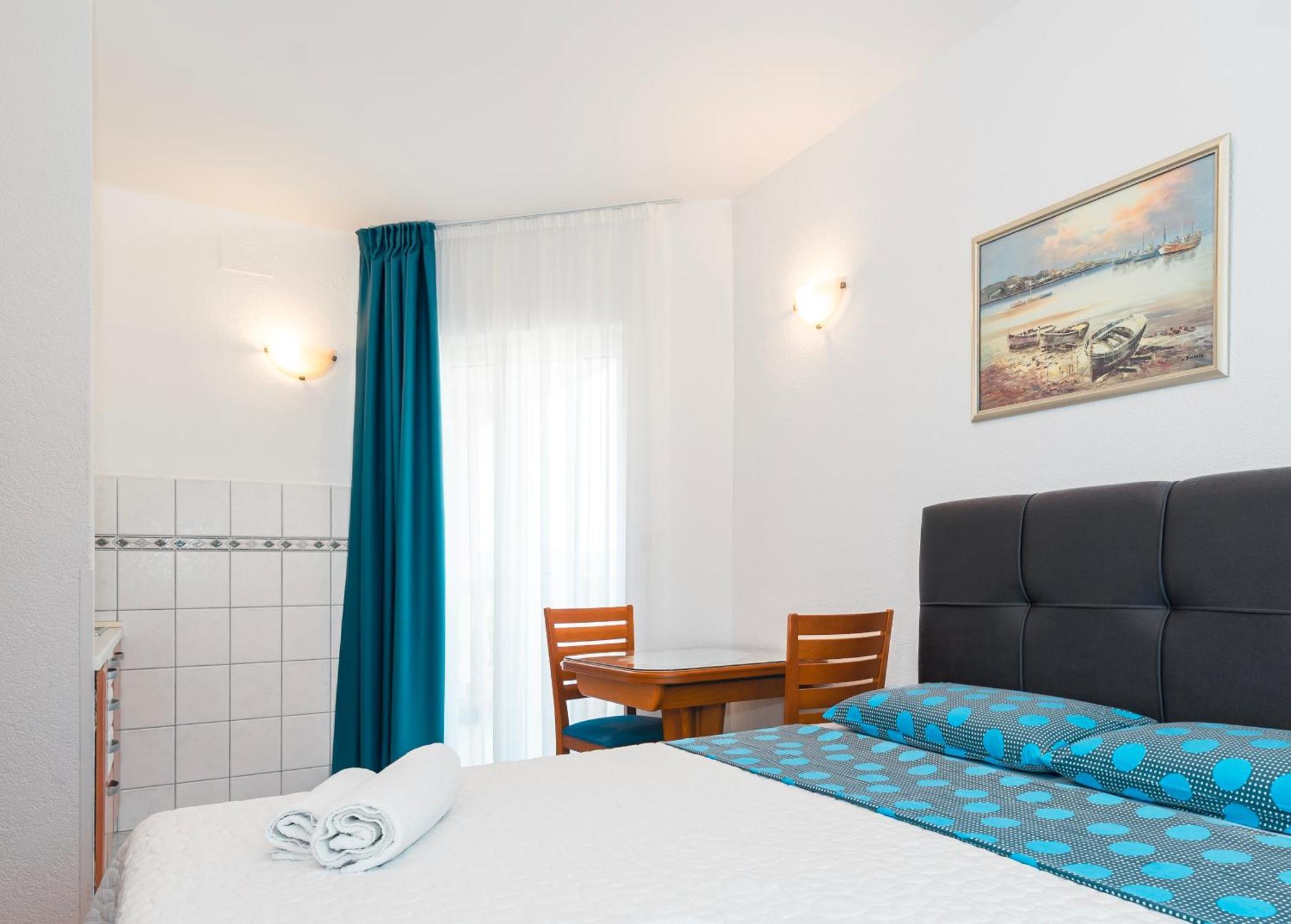 Apartments Plavi Biser Šibenik Rom bilde