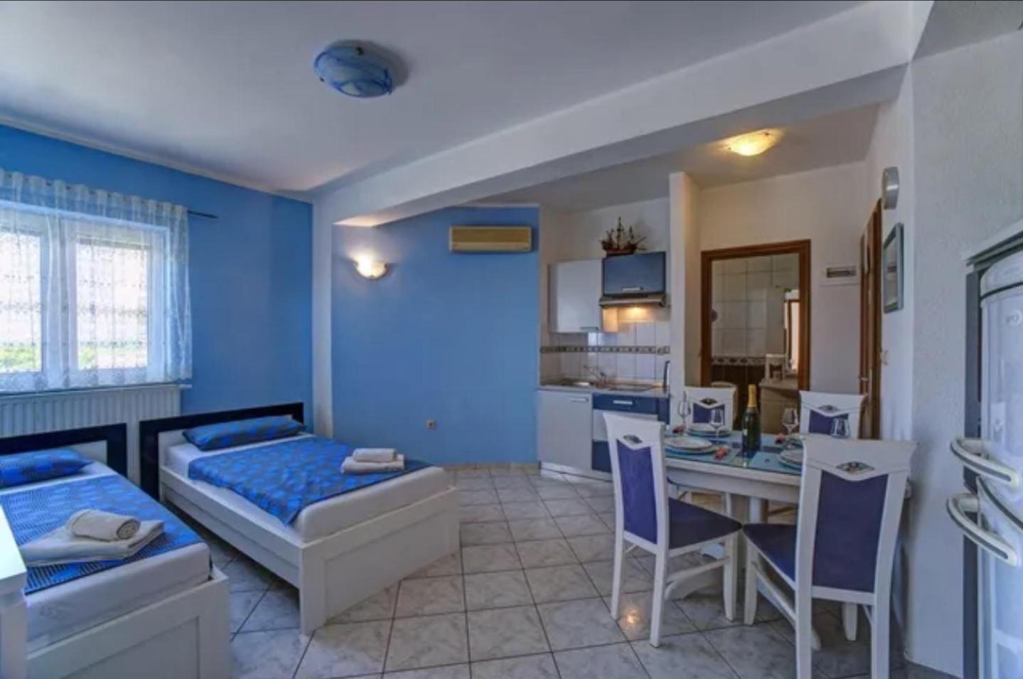 Apartments Plavi Biser Šibenik Rom bilde